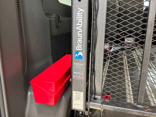 2020 Ford Transit 350 XLT 3dr LWB Medium Roof Passenger Van | Houston, TX | Houston Auto Credit