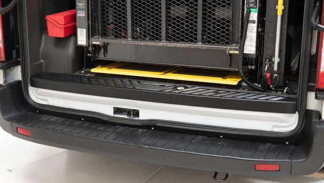 2020 Ford Transit 350 XLT 3dr LWB Medium Roof Passenger Van | Houston, TX | Houston Auto Credit