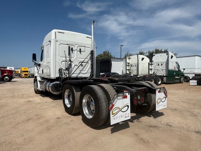 2020 Freightliner CASCADIA 125 | Dallas, TX | Infinity Trucks 2020 Freightliner CASCADIA 125 | Dallas, TX | Infinity Trucks