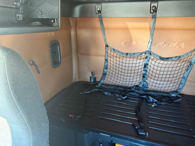 2020 Freightliner CASCADIA 126  | Dallas, TX | Infinity Trucks