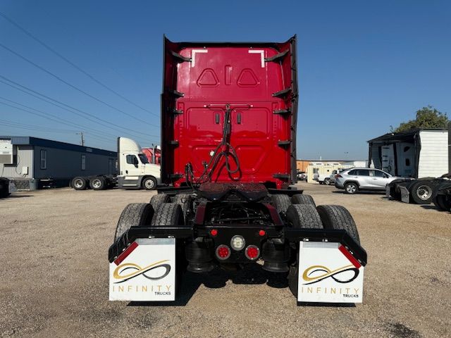 2020 Freightliner CASCADIA 126  | Dallas, TX | Infinity Trucks