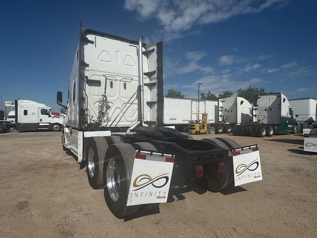 2020 Freightliner CASCADIA 126  | Dallas, TX | Infinity Trucks