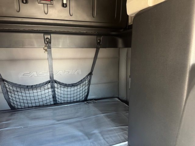 2020 Freightliner CASCADIA 126  | Dallas, TX | Infinity Trucks