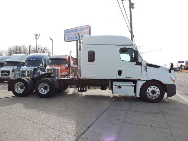 2020 Freightliner PT126 Mid-Roof Sleeper