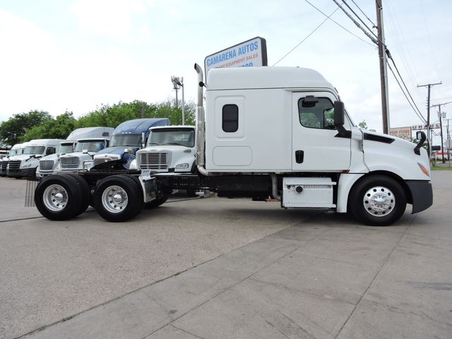 2020 Freightliner PT126 Cascadia Sleeper