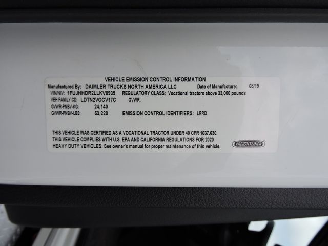 2020 Freightliner PT126 Cascadia Sleeper