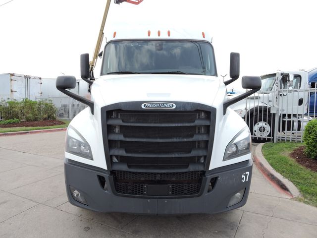 2020 Freightliner PT126 Cascadia Sleeper