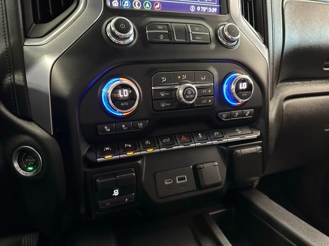 2020 GMC Sierra 1500 SLT | Irving, Texas | Hopper Motorplex