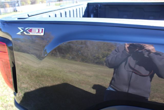 2020 GMC Sierra 2500HD Crew Cab Diesel 4x4 SLT | Roscoe, IL | Autoland Outlets 2020 GMC Sierra 2500HD Crew Cab Diesel 4x4 SLT | Roscoe, IL | Autoland Outlets