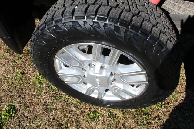 2020 GMC Sierra 2500HD Crew Cab Diesel 4x4 SLT | Roscoe, IL | Autoland Outlets 2020 GMC Sierra 2500HD Crew Cab Diesel 4x4 SLT | Roscoe, IL | Autoland Outlets