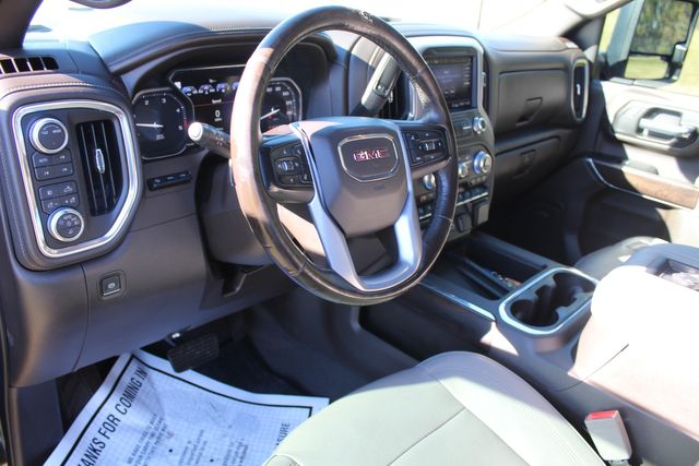 2020 GMC Sierra 2500HD Crew Cab Diesel 4x4 SLT | Roscoe, IL | Autoland Outlets 2020 GMC Sierra 2500HD Crew Cab Diesel 4x4 SLT | Roscoe, IL | Autoland Outlets