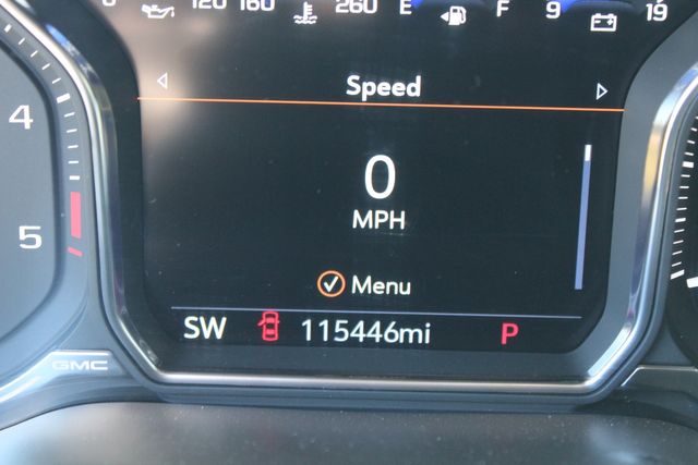 2020 GMC Sierra 2500HD Crew Cab Diesel 4x4 SLT | Roscoe, IL | Autoland Outlets 2020 GMC Sierra 2500HD Crew Cab Diesel 4x4 SLT | Roscoe, IL | Autoland Outlets