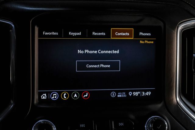 2020 GMC Sierra 2500HD 4WD Crew Cab Standard Bed AT4 | Dallas, TX | East Dallas Diesel
