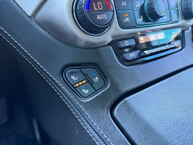 2020 GMC YUKON XL DENALI Sunroof 3rd Row V8 | Canton, Ohio | Ohio Auto Warehouse LLC