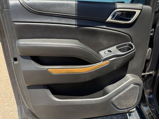 2020 GMC YUKON XL DENALI Sunroof 3rd Row V8 | Canton, Ohio | Ohio Auto Warehouse LLC