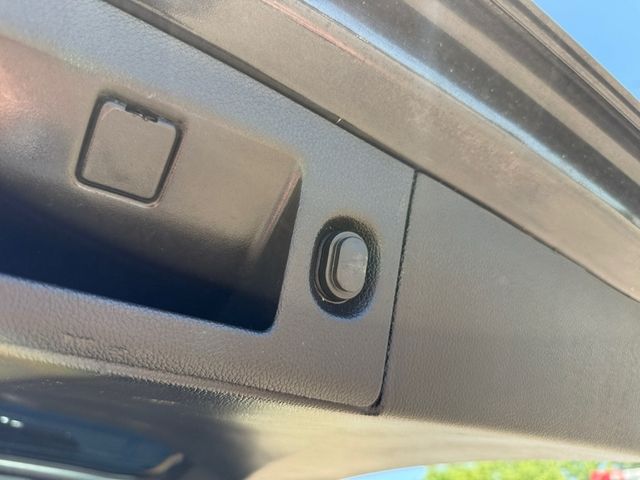 2020 GMC YUKON XL DENALI Sunroof 3rd Row V8 | Canton, Ohio | Ohio Auto Warehouse LLC 2020 GMC YUKON XL DENALI Sunroof 3rd Row V8 | Canton, Ohio | Ohio Auto Warehouse LLC