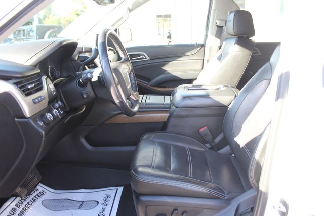 2020 GMC Yukon XL Denali | Granite City, Illinois | MasterCars Company Inc. 2020 GMC Yukon XL Denali | Granite City, Illinois | MasterCars Company Inc.