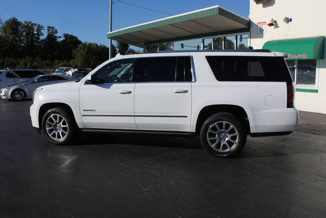 2020 GMC Yukon XL Denali | Granite City, Illinois | MasterCars Company Inc. 2020 GMC Yukon XL Denali | Granite City, Illinois | MasterCars Company Inc.