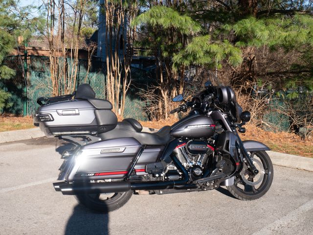 2020 Harley-Davidson CVO Limited