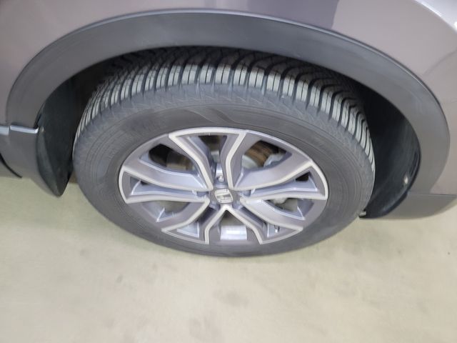 2020 Honda CR-V Hybrid Touring AWD - Warranty - Financing - | Dickinson, ND | Autorama Auto Sales and Rentals 2020 Honda CR-V Hybrid Touring AWD - Warranty - Financing - | Dickinson, ND | Autorama Auto Sales and Rentals