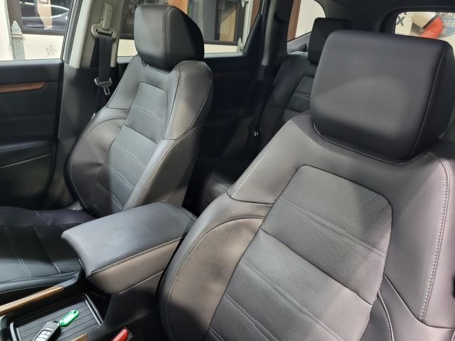 2020 Honda CR-V Hybrid Touring AWD - Warranty - Financing - No Junk Fees | Dickinson, ND | Autorama Auto Sales and Rentals 2020 Honda CR-V Hybrid Touring AWD - Warranty - Financing - No Junk Fees | Dickinson, ND | Autorama Auto Sales and Rentals