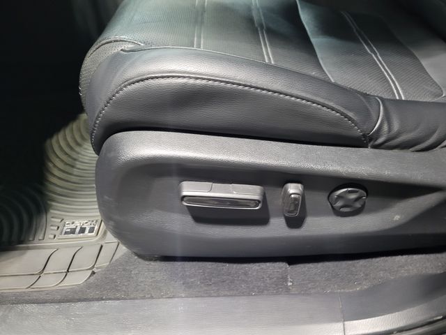 2020 Honda CR-V Hybrid Touring AWD - Warranty - Financing - | Dickinson, ND | Autorama Auto Sales and Rentals 2020 Honda CR-V Hybrid Touring AWD - Warranty - Financing - | Dickinson, ND | Autorama Auto Sales and Rentals