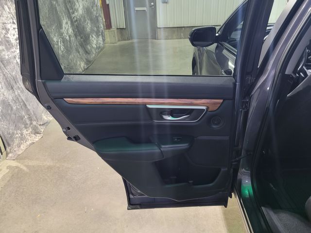 2020 Honda CR-V Hybrid Touring AWD - Warranty - Financing - Transparent | Dickinson, ND | Autorama Auto Sales and Rentals 2020 Honda CR-V Hybrid Touring AWD - Warranty - Financing - Transparent | Dickinson, ND | Autorama Auto Sales and Rentals