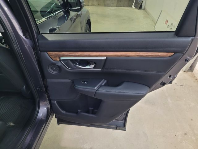 2020 Honda CR-V Hybrid Touring AWD - Warranty - Financing - Transparent | Dickinson, ND | Autorama Auto Sales and Rentals 2020 Honda CR-V Hybrid Touring AWD - Warranty - Financing - Transparent | Dickinson, ND | Autorama Auto Sales and Rentals