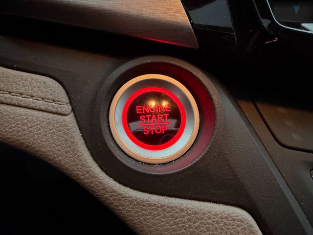 2020 Honda Odyssey EX-L w/Navi w/RES | New Brunswick, New Jersey | Brilliant Auto Sales 2020 Honda Odyssey EX-L w/Navi w/RES | New Brunswick, New Jersey | Brilliant Auto Sales