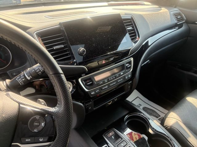 2020 Honda Passport Touring AWD | Ontario, OH | New Haven Auto Sales