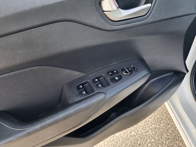 2020 Hyundai ACCENT SE