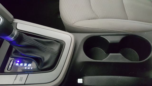 2020 Hyundai ELANTRA SEL | Carrollton, TX | Legend Motorcars of Carrollton