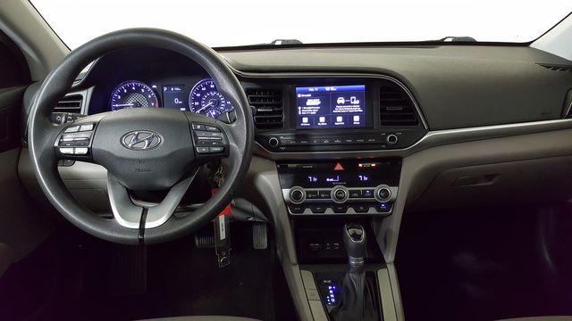 2020 Hyundai ELANTRA SEL | Carrollton, TX | Legend Motorcars of Carrollton 2020 Hyundai ELANTRA SEL | Carrollton, TX | Legend Motorcars of Carrollton