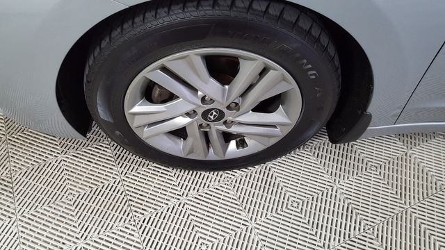 2020 Hyundai ELANTRA SEL | Carrollton, TX | Legend Motorcars of Carrollton