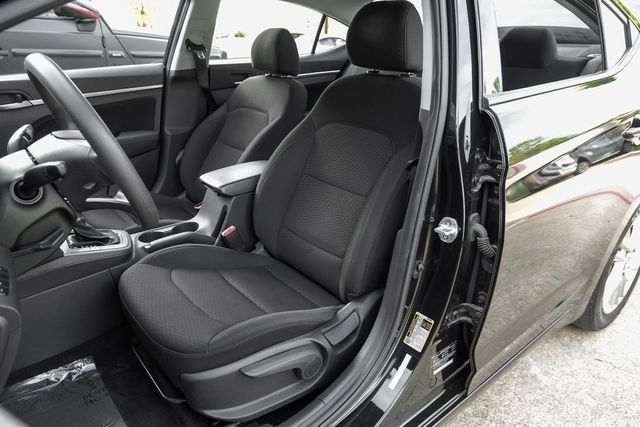 2020 Hyundai ELANTRA SEL Auto Lights Backup Cam Apple Car/Android BT XM 2020 Hyundai ELANTRA SEL Auto Lights Backup Cam Apple Car/Android BT XM