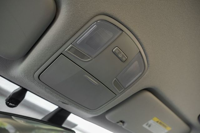 2020 Hyundai ELANTRA SEL Auto Lights Backup Cam Apple Car/Android BT XM 2020 Hyundai ELANTRA SEL Auto Lights Backup Cam Apple Car/Android BT XM