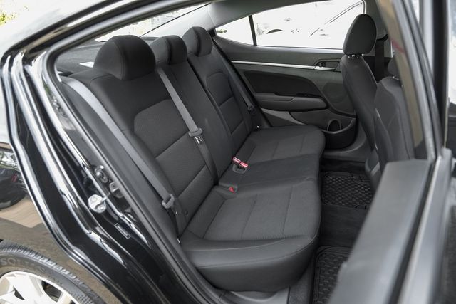 2020 Hyundai ELANTRA SEL Auto Lights Backup Cam Apple Car/Android BT XM 2020 Hyundai ELANTRA SEL Auto Lights Backup Cam Apple Car/Android BT XM