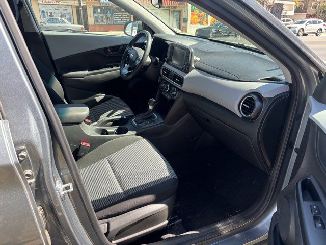 2020 Hyundai KONA SEL | Brea, CA | Zeus Auto Dealers 2020 Hyundai KONA SEL | Brea, CA | Zeus Auto Dealers