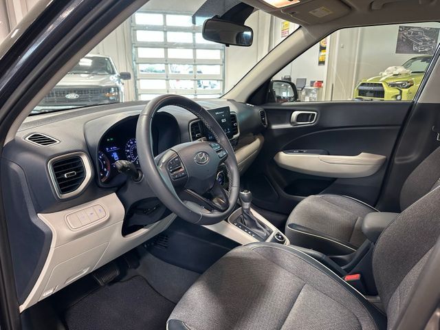 2020 Hyundai VENUE Denim 