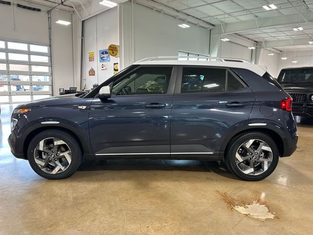 2020 Hyundai VENUE Denim 