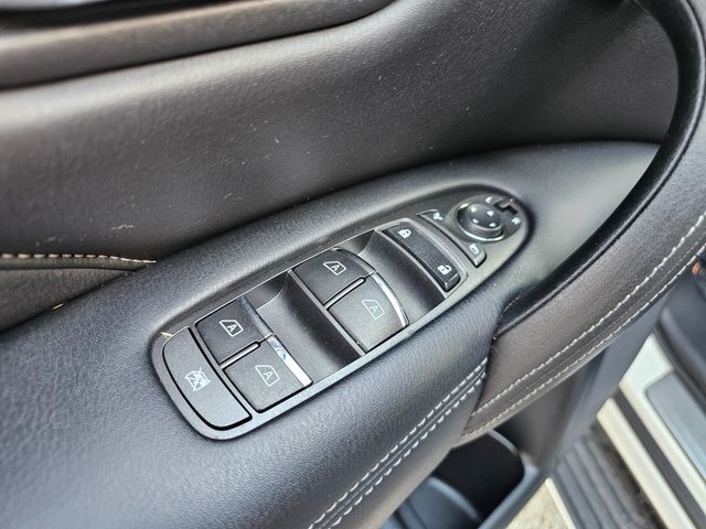 2020 Infiniti QX80 Luxe | Brownsville TX | English Motors 2020 Infiniti QX80 Luxe | Brownsville TX | English Motors