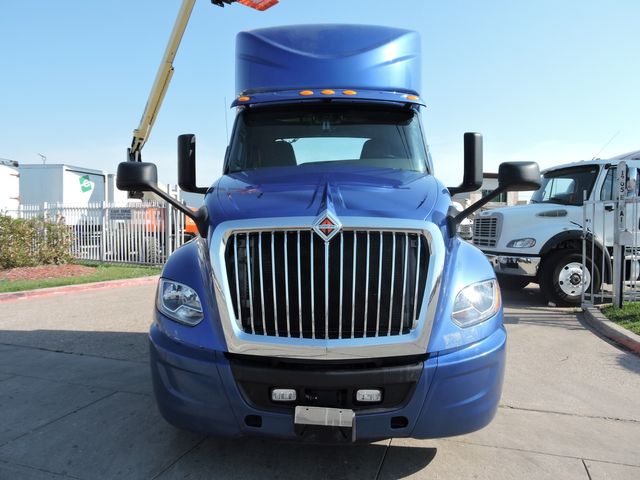 2020 International LT625 Daycab