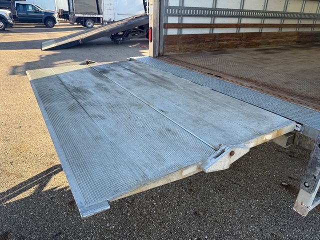 2020 Isuzu NPR HD 16FT Box LIFTGATE V8 | Canton, Ohio | Ohio Auto Warehouse LLC 2020 Isuzu NPR HD 16FT Box LIFTGATE V8 | Canton, Ohio | Ohio Auto Warehouse LLC