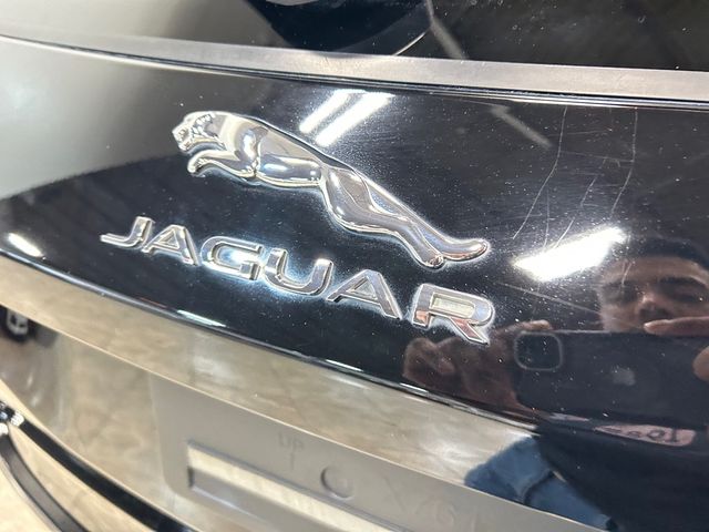 2020 Jaguar F-PACE 25t Prestige