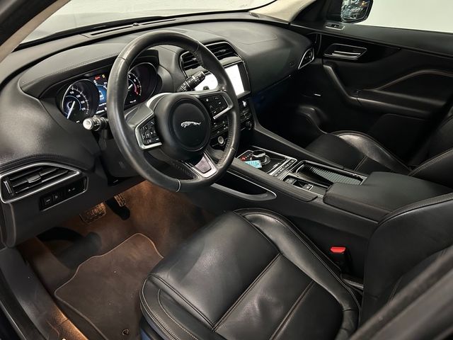 2020 Jaguar F-PACE 25t Prestige