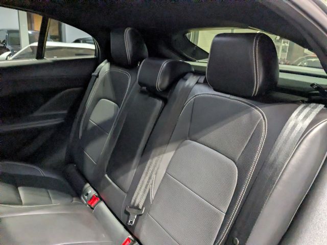 2020 Jaguar I-PACE EV400 HSE | Lake Forest IL | Executive Motor Carz 2020 Jaguar I-PACE EV400 HSE | Lake Forest IL | Executive Motor Carz