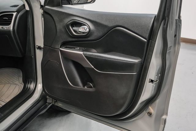 2020 Jeep Cherokee Latitude Plus | Addison, TX | Addison Autoplex 2020 Jeep Cherokee Latitude Plus | Addison, TX | Addison Autoplex