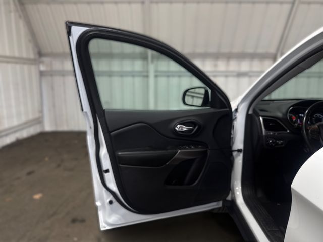 2020 Jeep Cherokee Latitude Lux | Houston, TX | Texas Star Motors 2020 Jeep Cherokee Latitude Lux | Houston, TX | Texas Star Motors