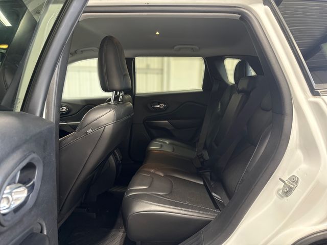 2020 Jeep CHEROKEE LATITUDE PLUS | Houston, TX | Texas Star Motors 2020 Jeep CHEROKEE LATITUDE PLUS | Houston, TX | Texas Star Motors