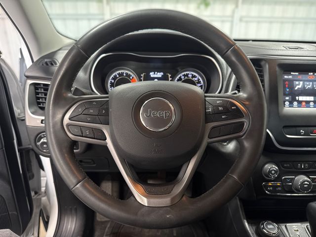 2020 Jeep CHEROKEE LATITUDE PLUS | Houston, TX | Texas Star Motors 2020 Jeep CHEROKEE LATITUDE PLUS | Houston, TX | Texas Star Motors